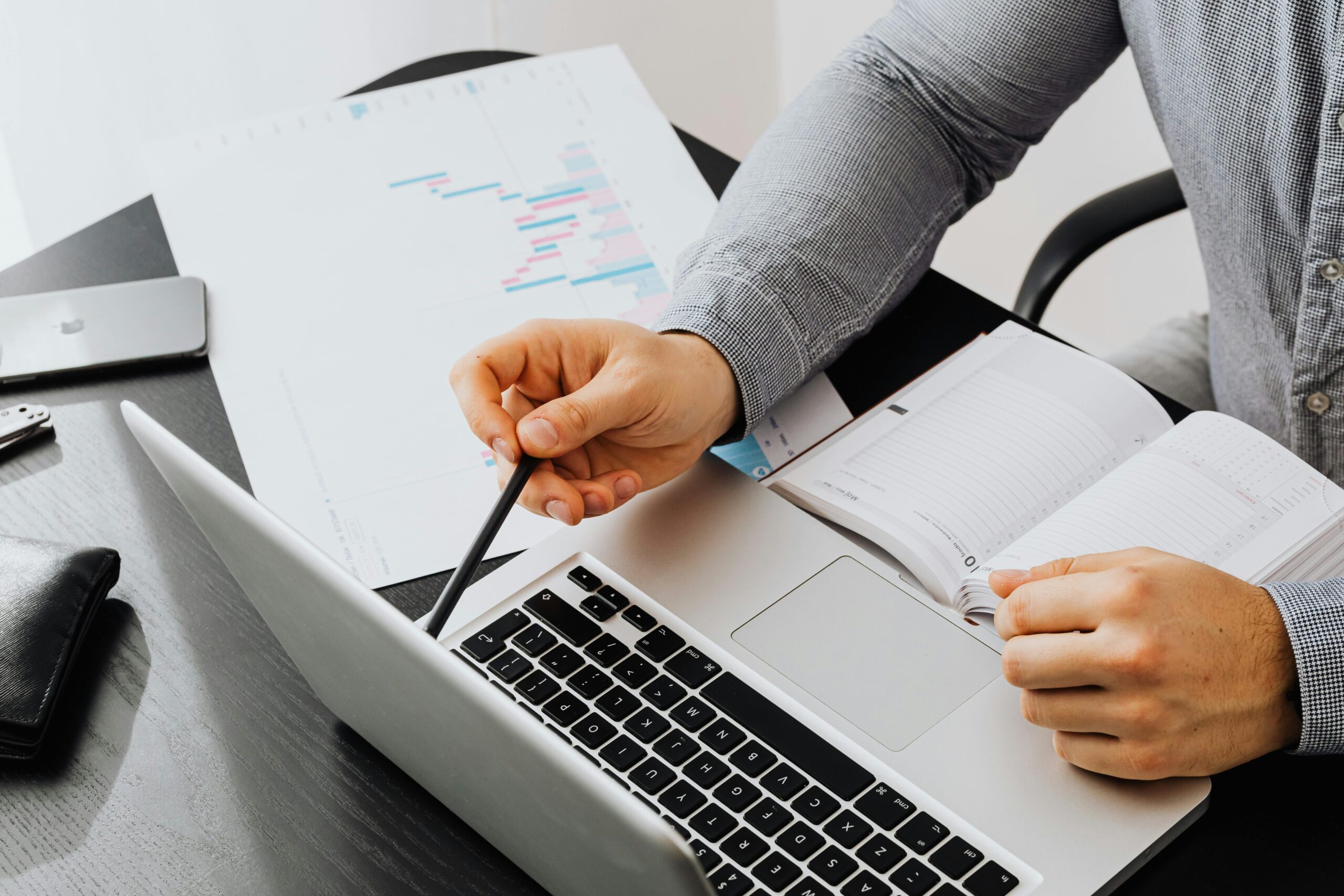 law-firm-23 Quais dívidas preciso declarar no Imposto de Renda